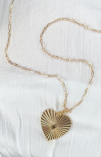 GILDED SUNBURST NECKLACE